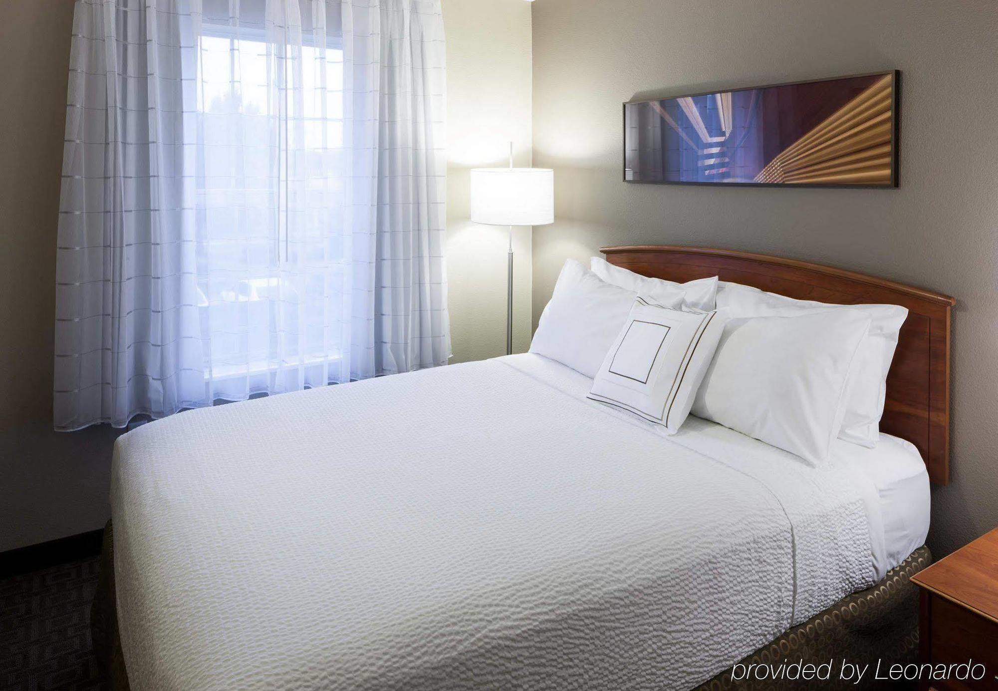 Towneplace Suites By Marriott קולג' סטיישן מראה חיצוני תמונה